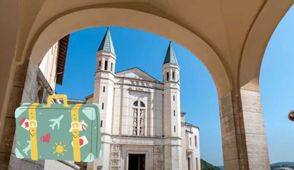 Ci passi ogni giorno e ignori che si tratta della città dei BASTARDI | Qui non c’è da offendersi, è tutta verità