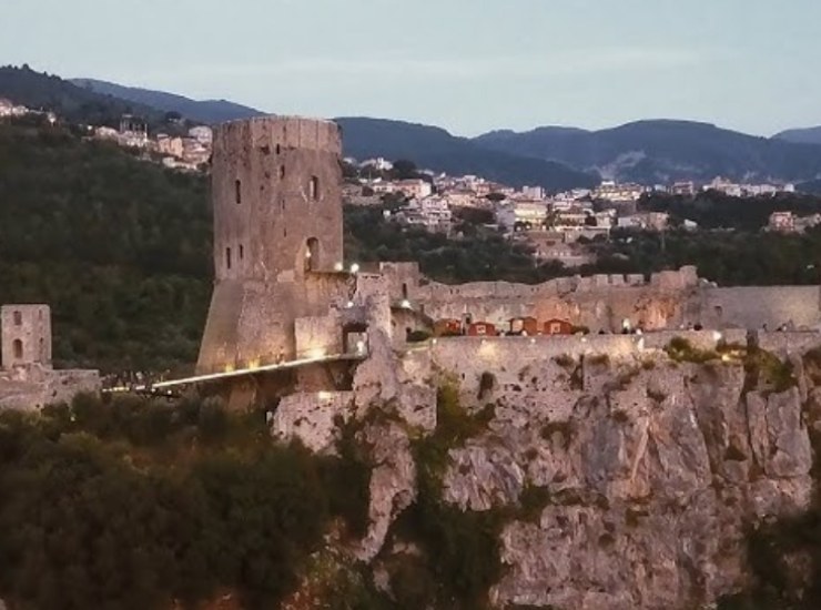 Castello di Lettere