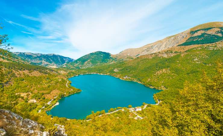 Il lago degli innamorati