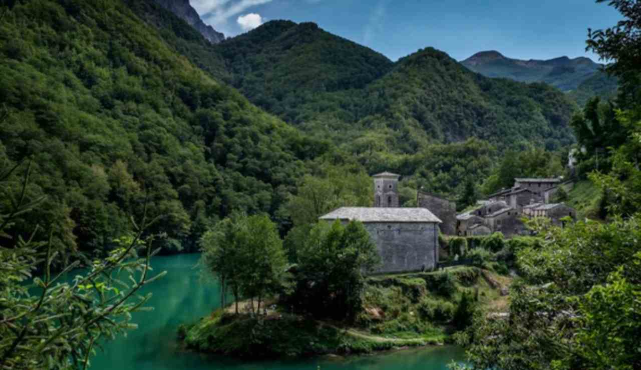 Splendido paesaggio toscano (Depositphotos foto) - www.cosediviaggio.it