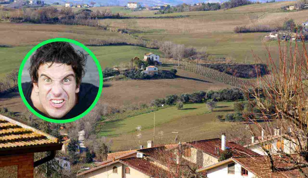 Tempo di festa nel borgo dei picchiatelli: a luglio tutti i matti sono in libera uscita | A un passo da Ancona