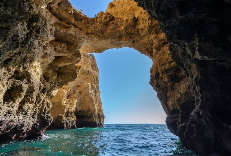 Grotta della poesia