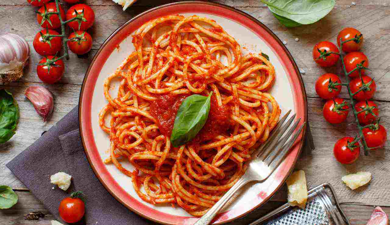 Pasta al pomodoro light