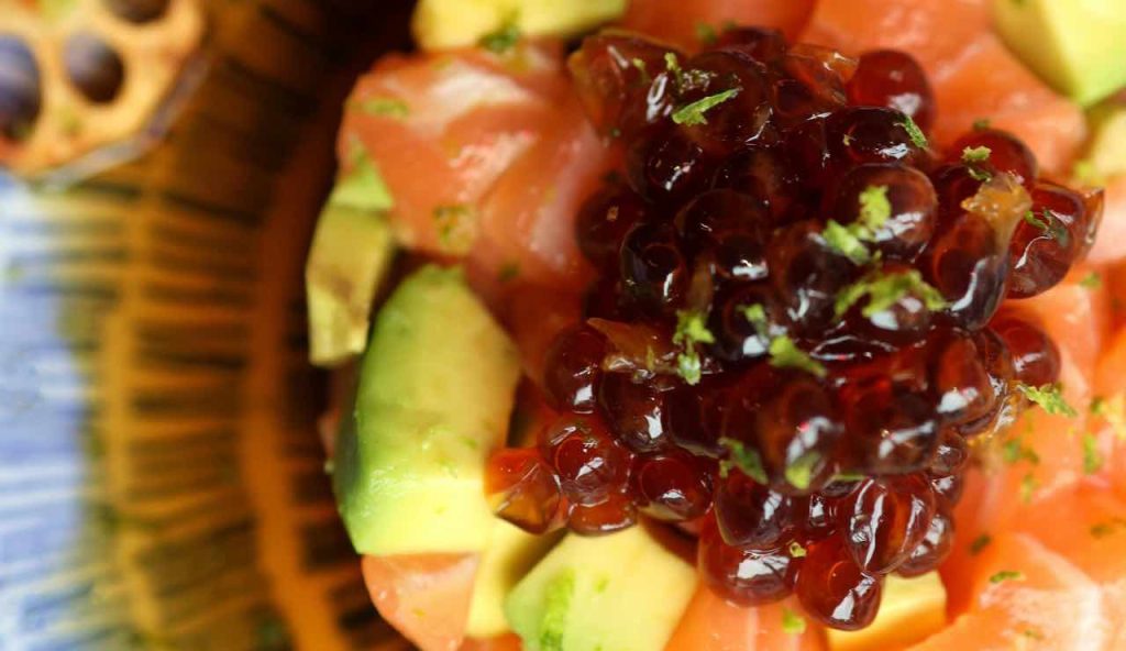 La mia TARTARE di SALMONE è un’eplosione di gusto economica e light | Addio a fornelli e vapori: in 5 minuti la delizia afrodisiaca