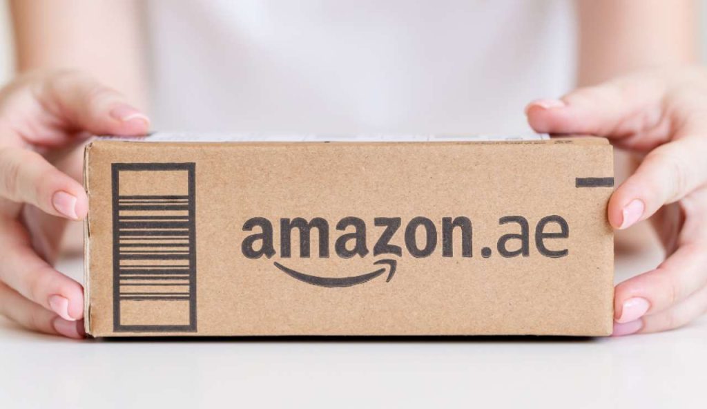 Follia Amazon: la tenda a 59€ per un campeggio extra-lusso | Comoda per 3 persone, si monta in 5 minuti ed è a prova di uragano