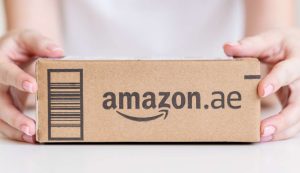 Illustrazione di una scatola Amazon (Canva FOTO) - cosediviaggio.it