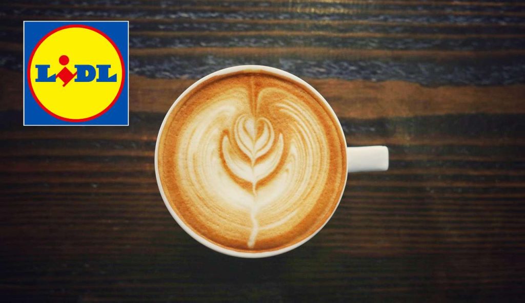 LIDL straccia Nespresso: la clamorosa offerta a tempo va a ruba | A soli 59€ la macchina per il caffè più desiderata dagli italiani