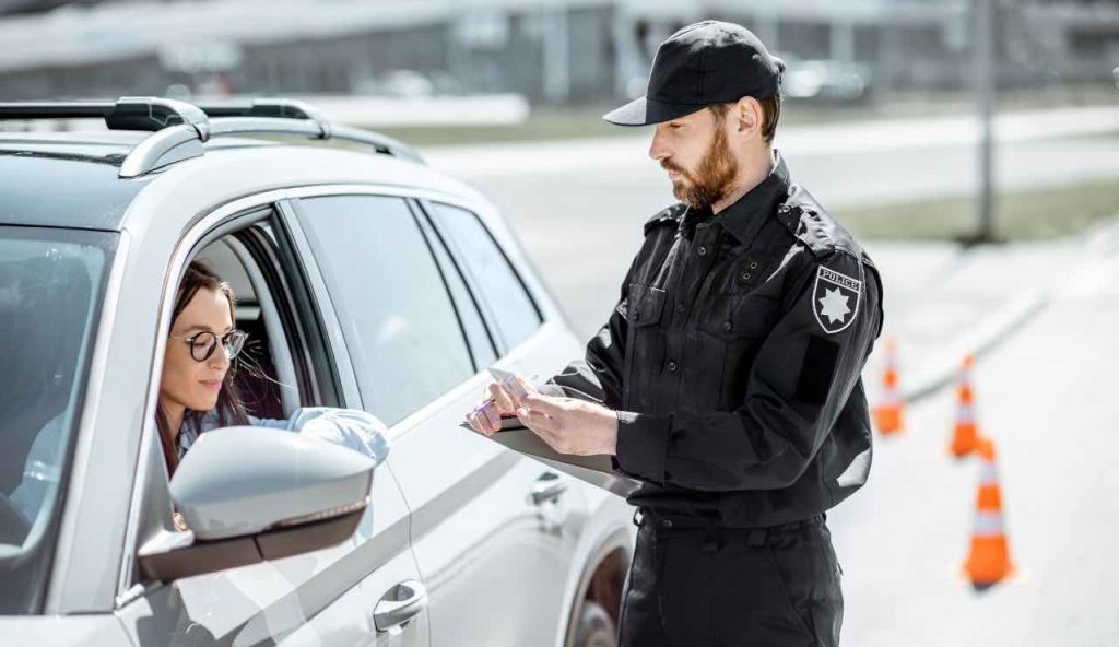 Nuovo CdS, da oggi FIOCCANO MULTE in centro città | I nuovi limiti mettono in croce gli automobilisti: approvata la delibera
